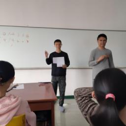 关于人性美的论文