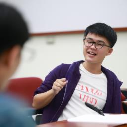 大学生是否应存在在网上兼职挣钱的想法